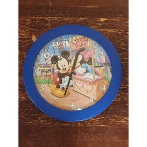 Disney Mickey And Minnie Kissing Booth Wall Clock